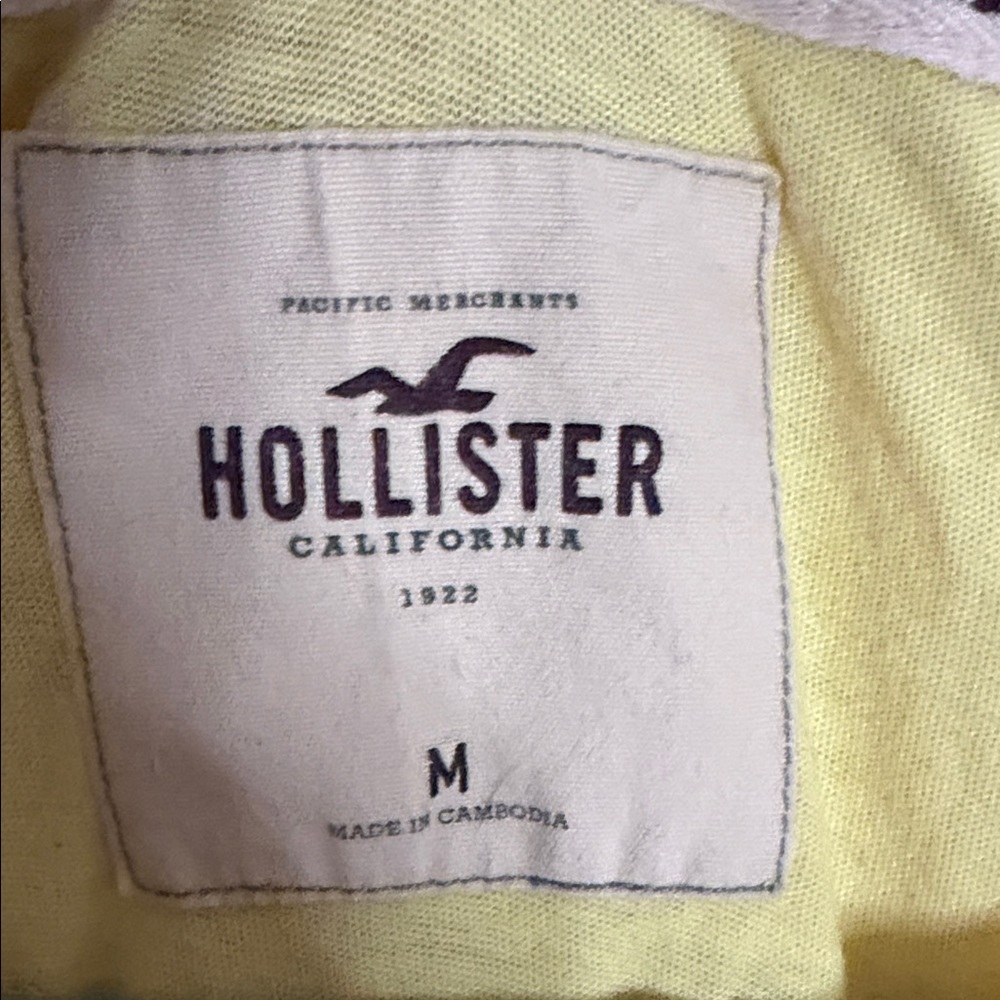 Hollister Yellow 'Hollister CA' Embroidered Logo Tee - Picture 2 of 5
